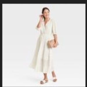 NWT ivory eyelet dress. Knox Rose Small